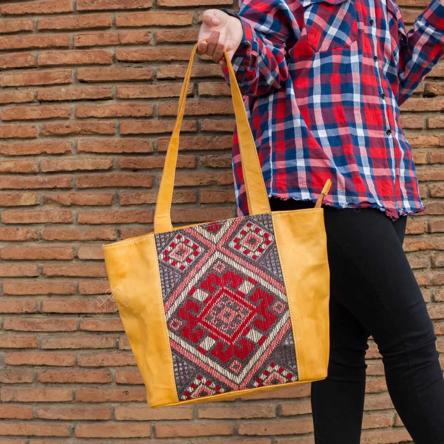 Tote Carpet Leather Bag - Handmade Women'S Fashion Cross-Body Handbag, Unique Gift for Her, Stylish Havana Leather Tote
