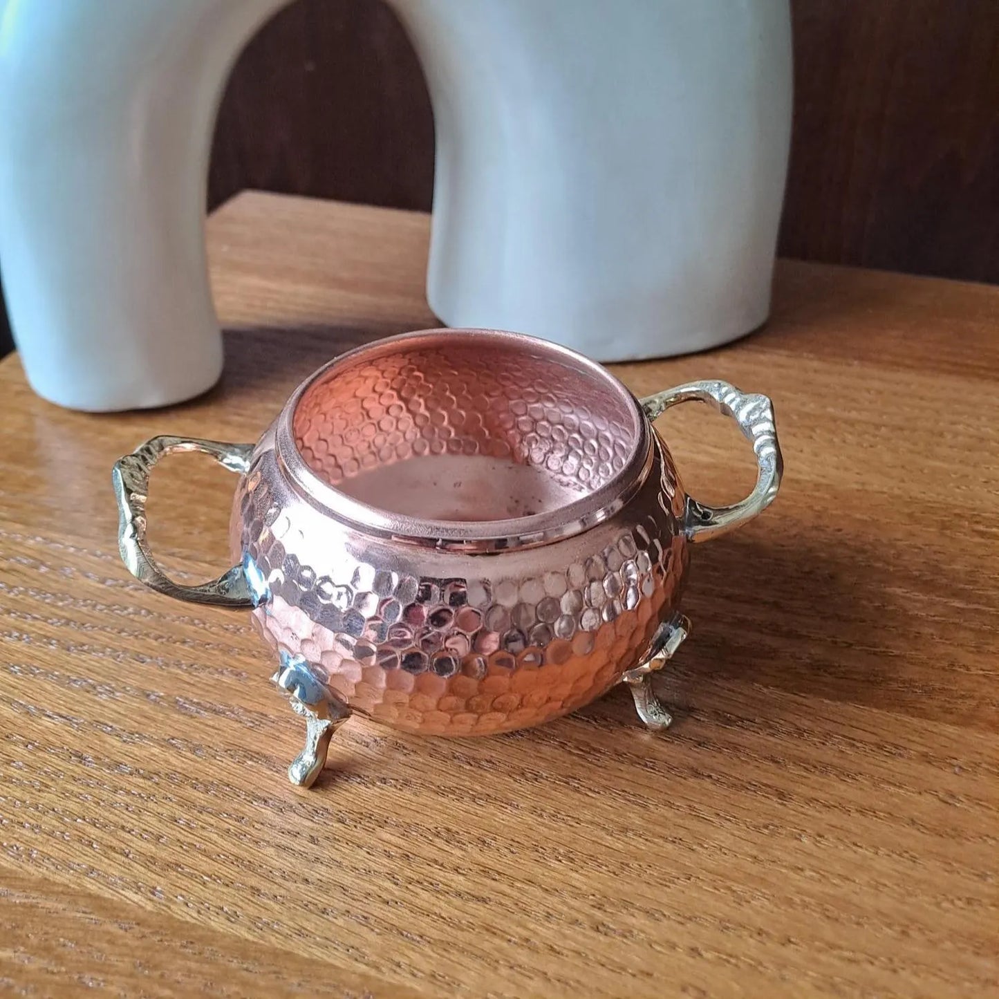 Hand-Hammered Moroccan Copper Sugar Bowl – Brass Handle & Lid – Traditional Tea Set Decor – Artisan Footed Bowl – Boho Kitchen Gift