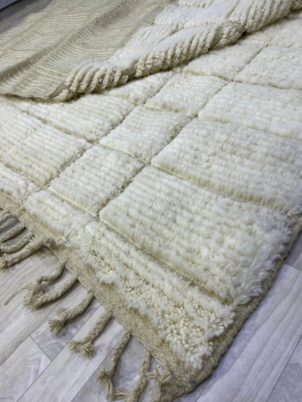 Handwoven Moroccan Rug - Creamy White with Geometric Rectangles | Berber Wool Rug | Moroccan Carpet | Beni Ourain Design | Fully Handmade