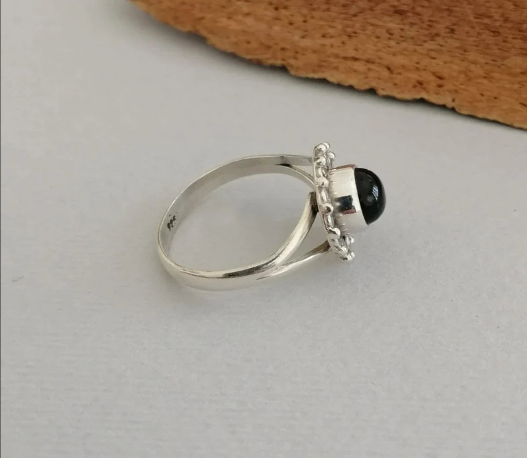 Delicate Onyx and Sterling Silver Ring