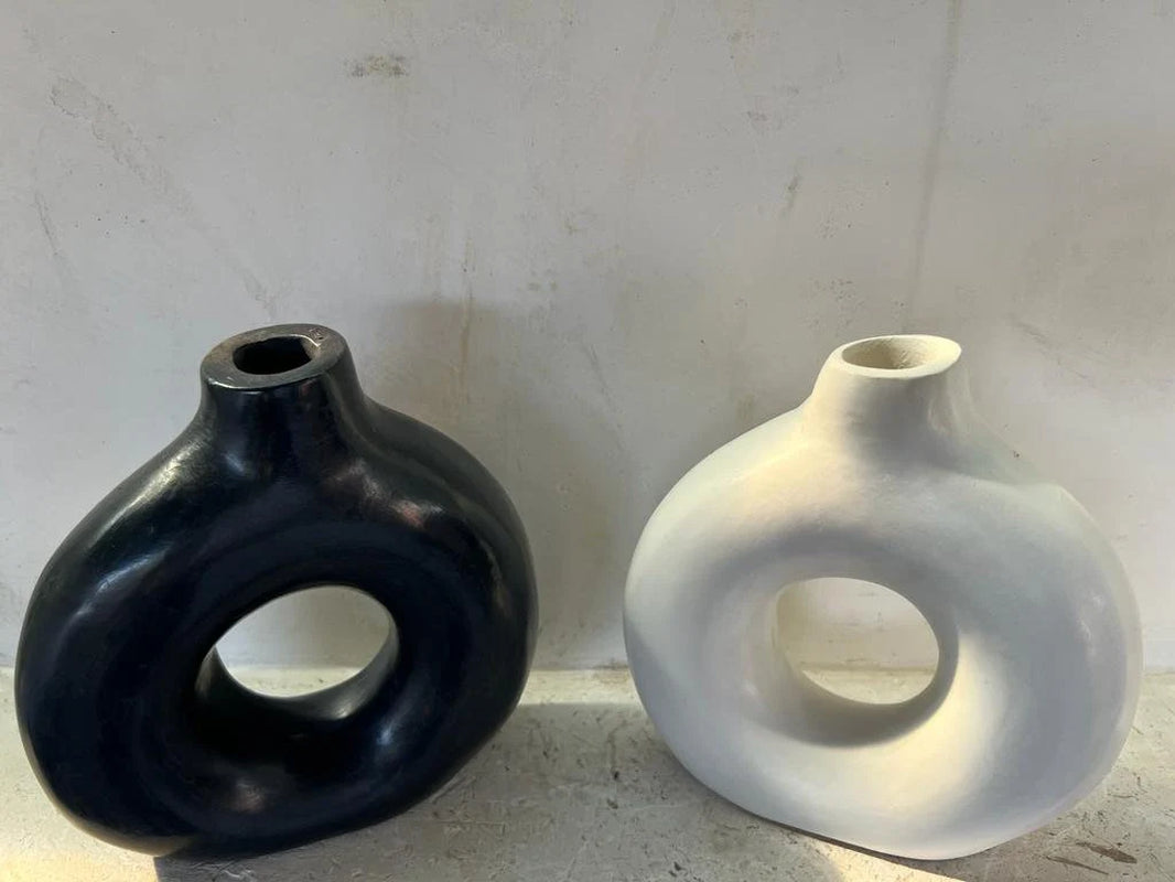 Terracotta Vase, Pottery Deco, Black & White Vase