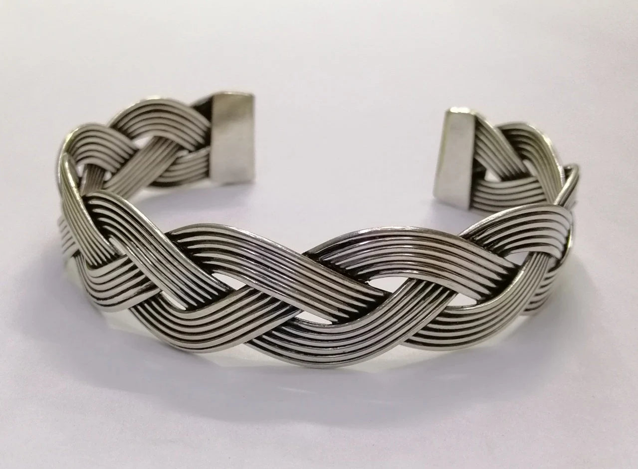 Modern Moroccan Plaited Silver Cuff