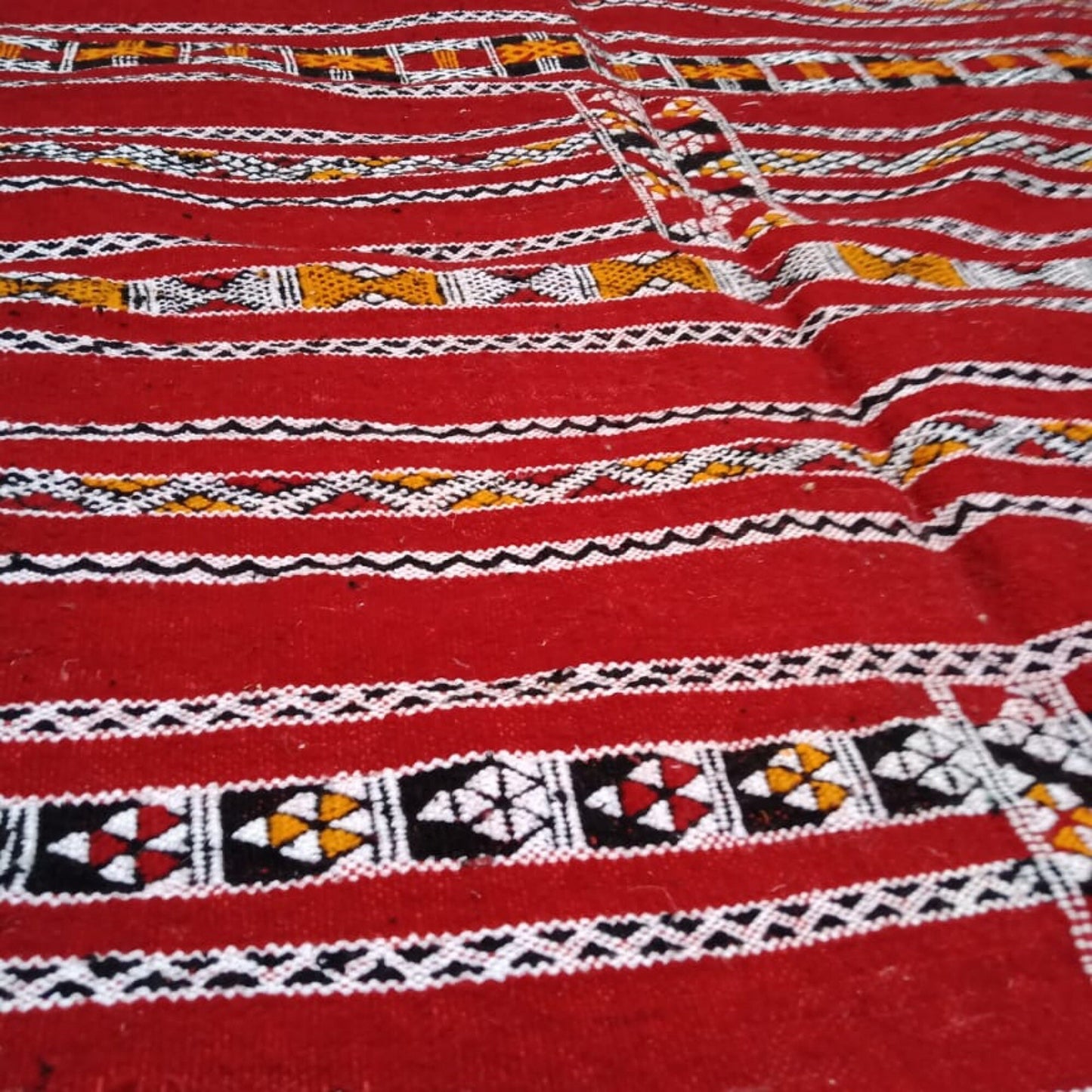 Moroccan Kilim 4×6 Ft. Red Rug, Moroccan Berber Rug, Handmade Natural Wool Rug. Berber Kilim, Authentic Azilal