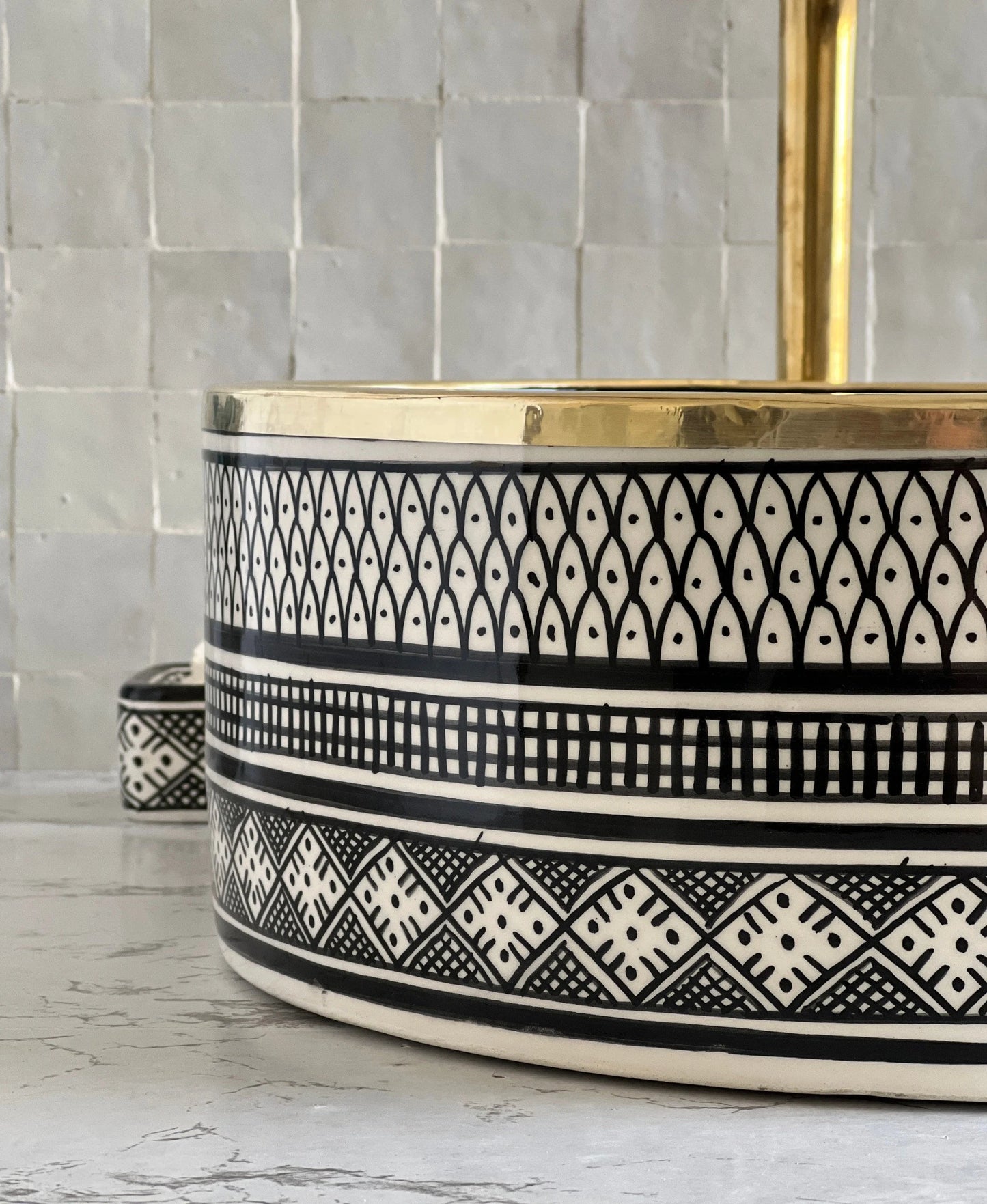Antique Sink with Brass Rim Edge, Vessel Sink, Sink Bowl, Ceramic Basin, Hand Wash Basin, Free Gift INCLUDED