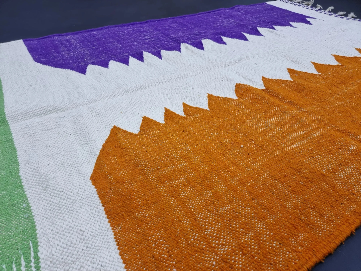 FLAT MOROCCAN RUG, Custom Made Kilim Rug, Handmade Area Rug, Mauve & Brown Zanafi Rug, Authentic Berber Carpet, Colored Rug for Dining Room.