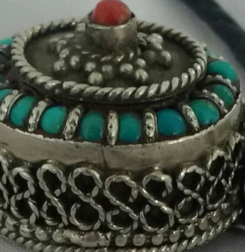 Moroccan Silver and Stone Pendant, Oval Box Style with Filigree