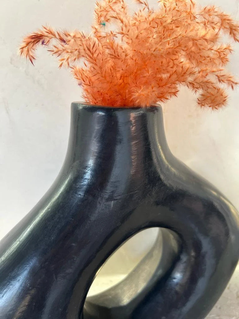 Terracotta Vase, Stucco Pottery Decoration, Black&White