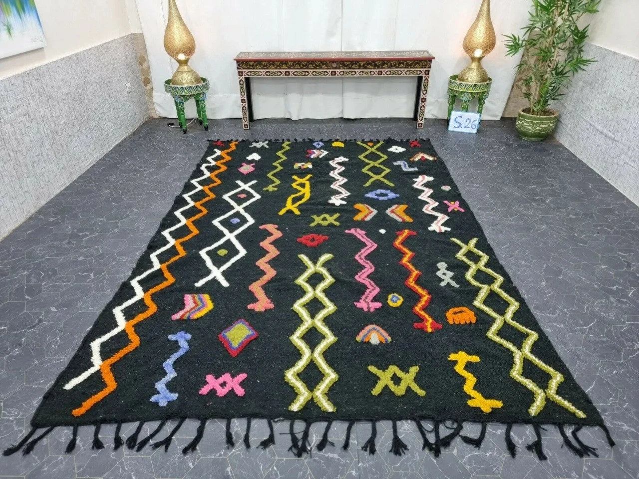 COLORFUL KILIM RUG, Flat-Weave Area Rug, Moroccan Woven Wool Rug, Custom Geometric Rug, Handmade Boho Rug, Cozy Chic Black & Green Rug. .
