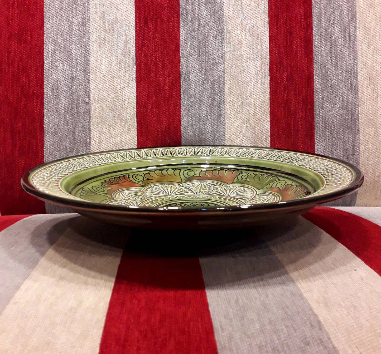 Big Serving Plate with Texture, Handmade Ceramic Platter, Moroccan Plate, for Appetizers, Salad Plate, Green Pottery Dish, Hanging Plate
