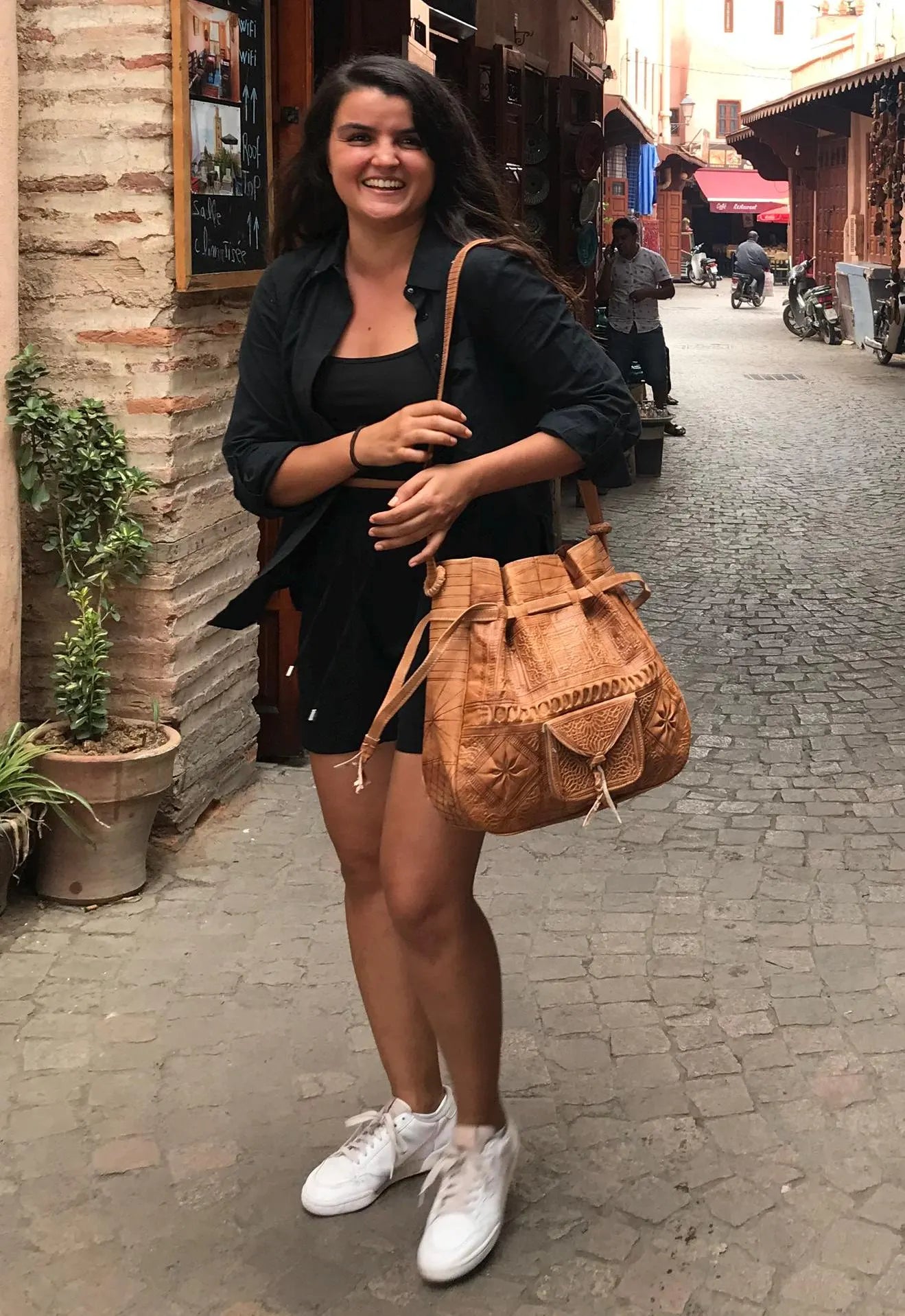 Moroccan Leather Drawstring Bag, Leather Drawstring Bag, Leather Handwork Bucket Bag, Women Wanderlust Bag, Handmade Engraved Leather Bag