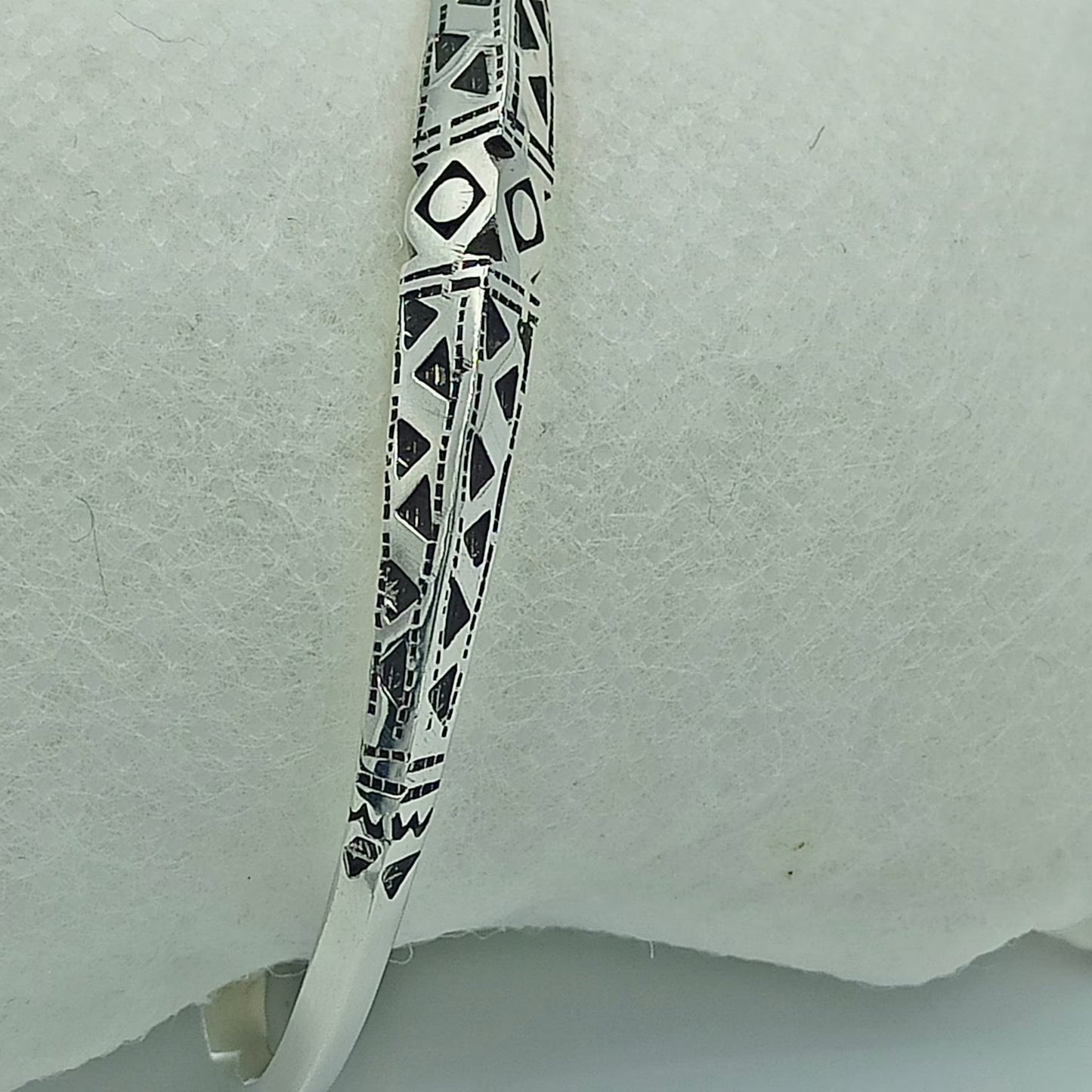Silver Bracelet Tuareg Jewelery, Tuareg Moroccan Bracelet with Ethnic Engraving in 925 Silver, Unique Jewelry, Perfect for Any Occasion