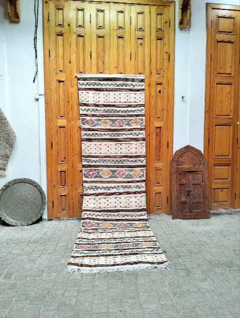 Moroccan Berber Rug. Moroccan Kilim Handmade Wool Rug. Authentic Azilal. Berber Runner . Cactus Silk Rug