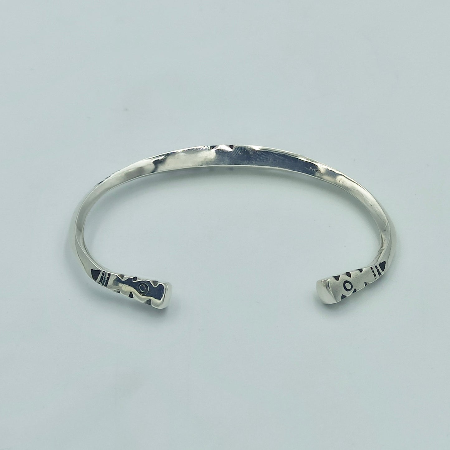 Silver Bracelet Tuareg Jewelery, Tuareg Moroccan Bracelet with Ethnic Engraving in 925 Silver, Unique Jewelry, Perfect for Any Occasion