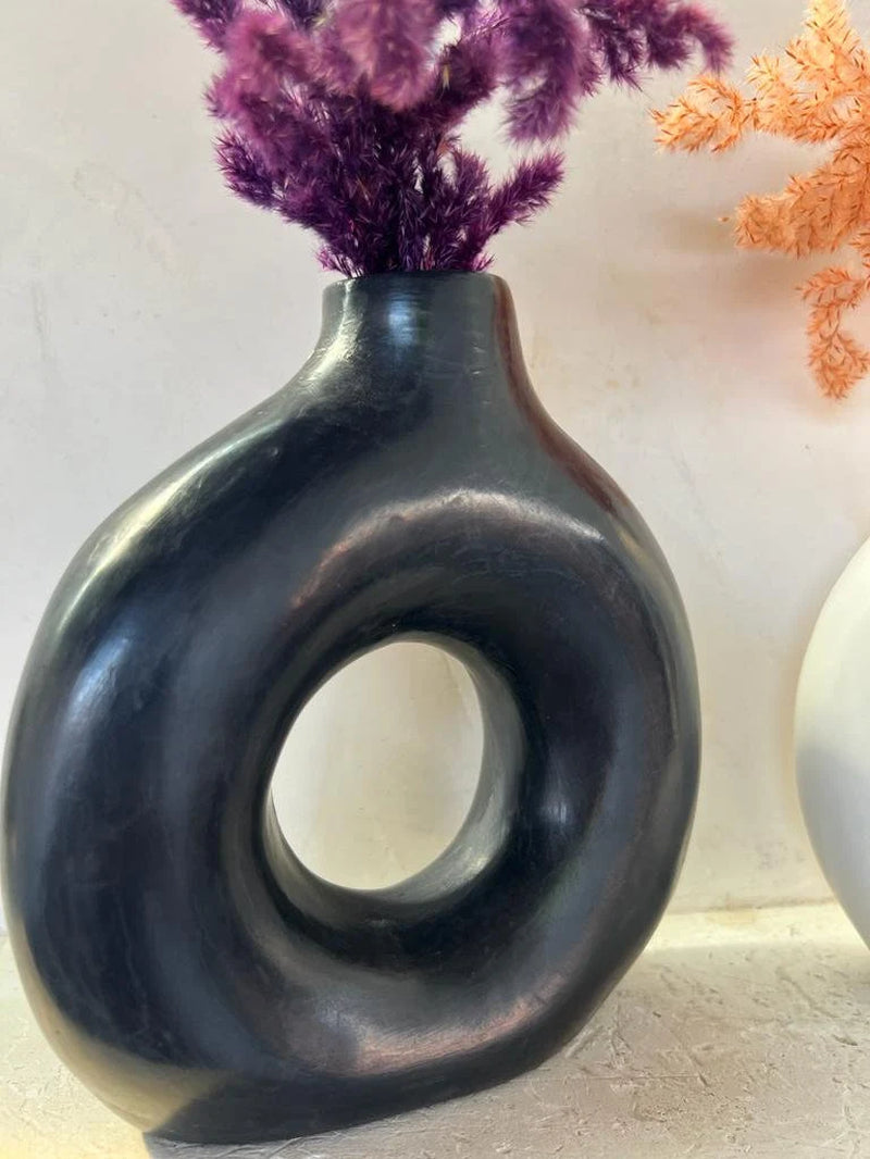 Terracotta Vase, Pottery Deco, Black & White Vase