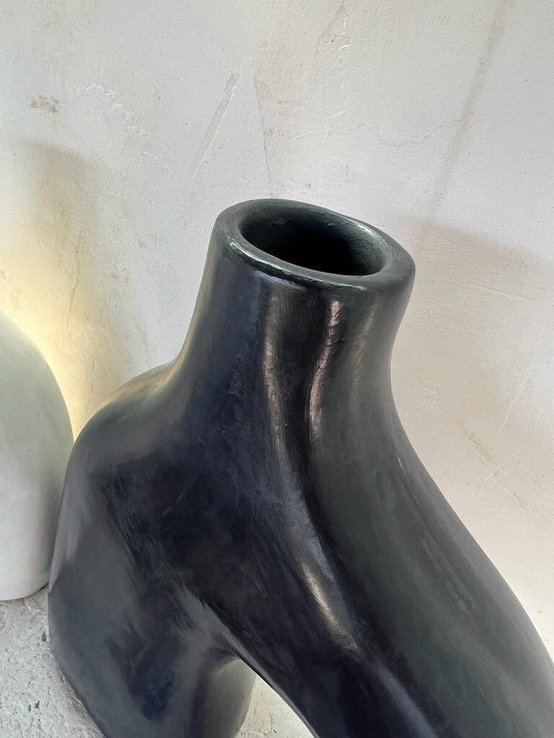 Terracotta Vase, Stucco Pottery Decoration, Natural Vase Deco Black&White