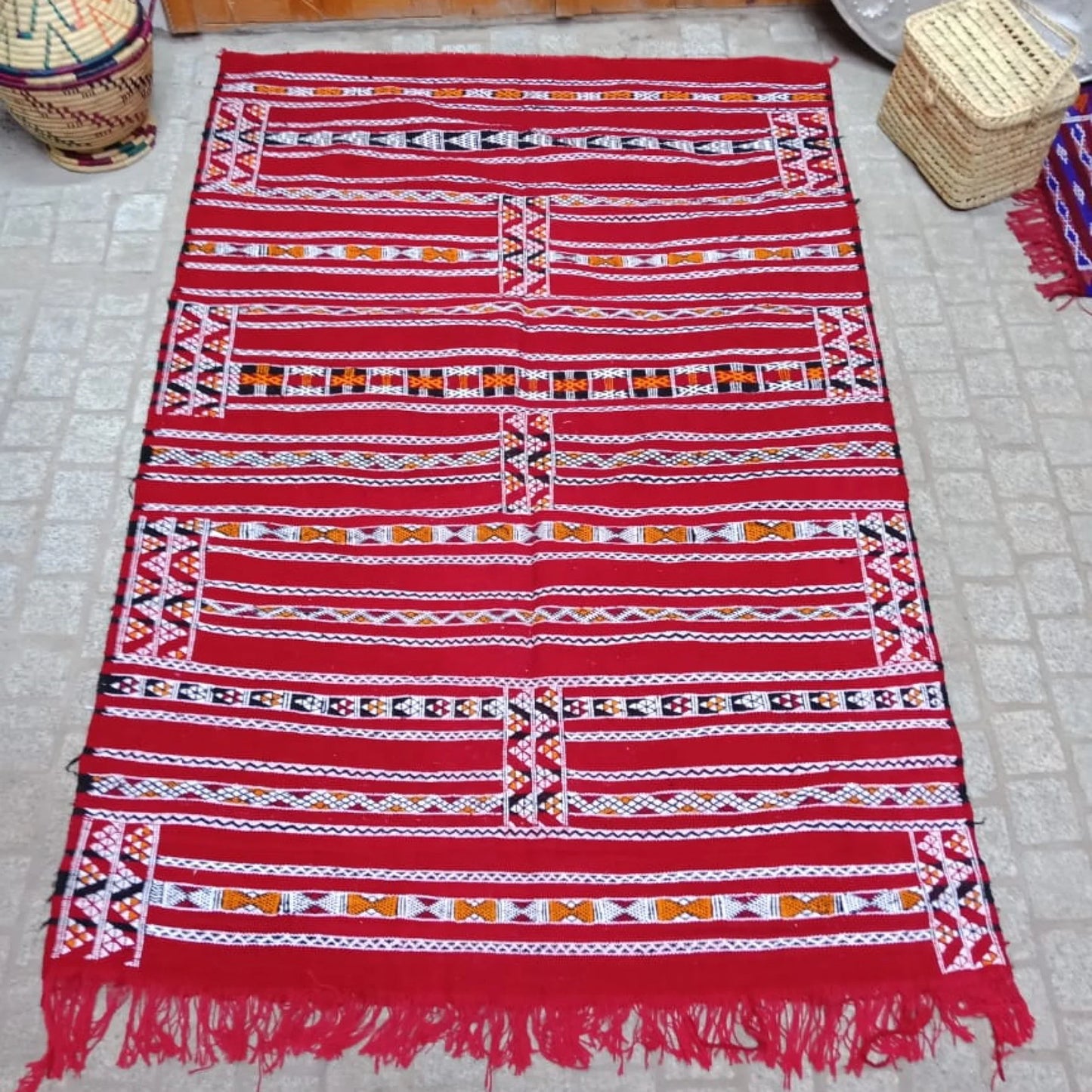 Moroccan Kilim 4×6 Ft. Red Rug, Moroccan Berber Rug, Handmade Natural Wool Rug. Berber Kilim, Authentic Azilal