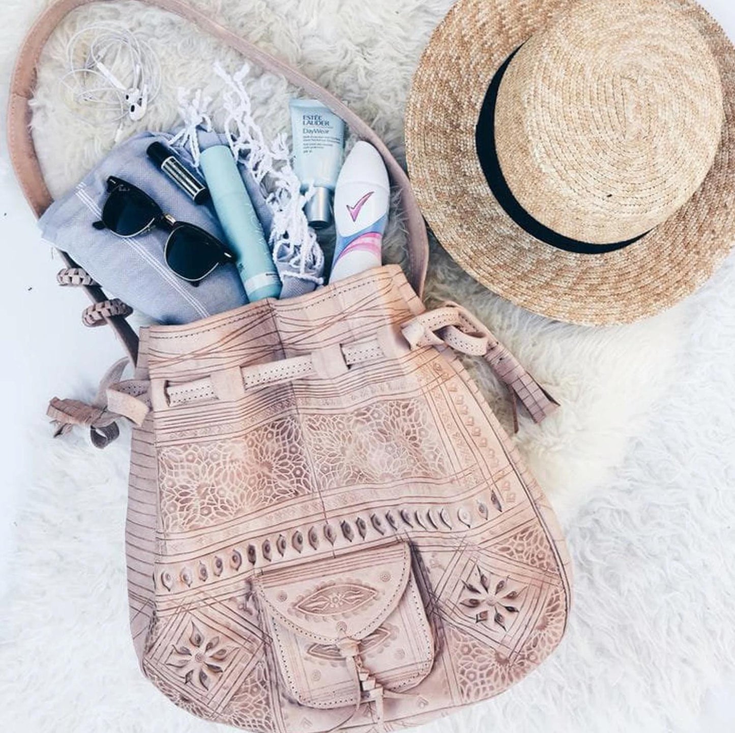 Moroccan Leather Drawstring Bag, Leather Drawstring Bag, Leather Handwork Bucket Bag, Women Wanderlust Bag, Handmade Engraved Leather Bag
