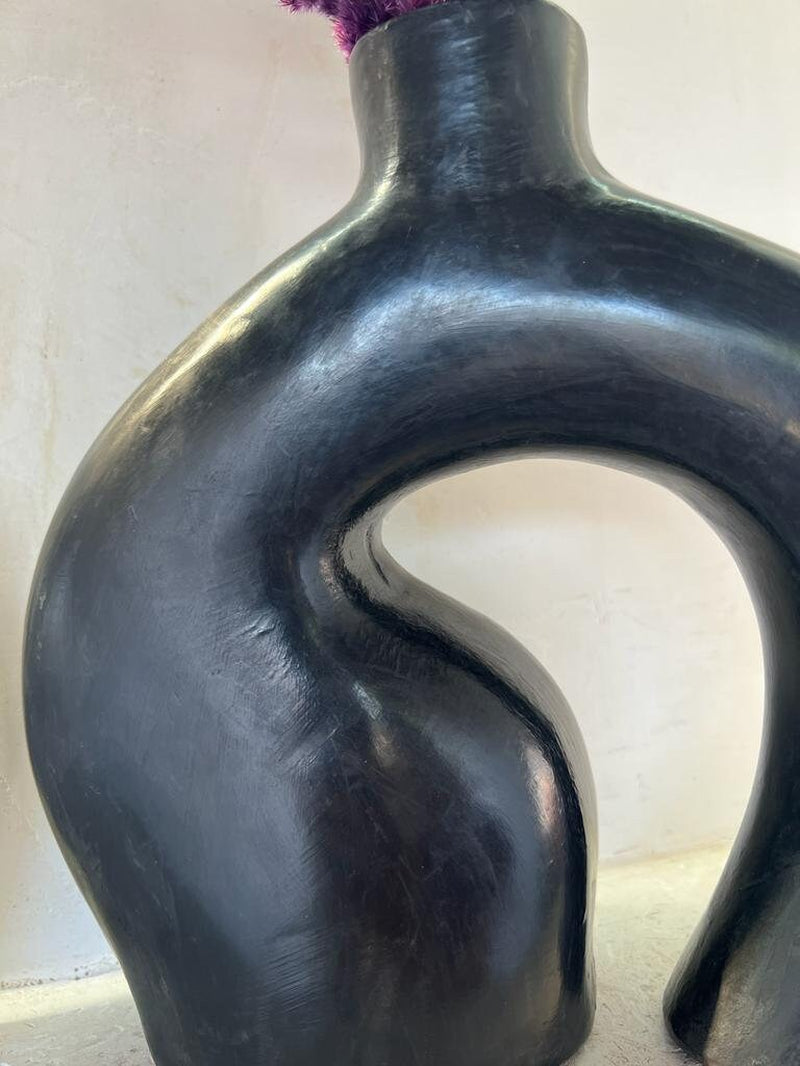 Terracotta Vase, Stucco Pottery Decoration, Black&White