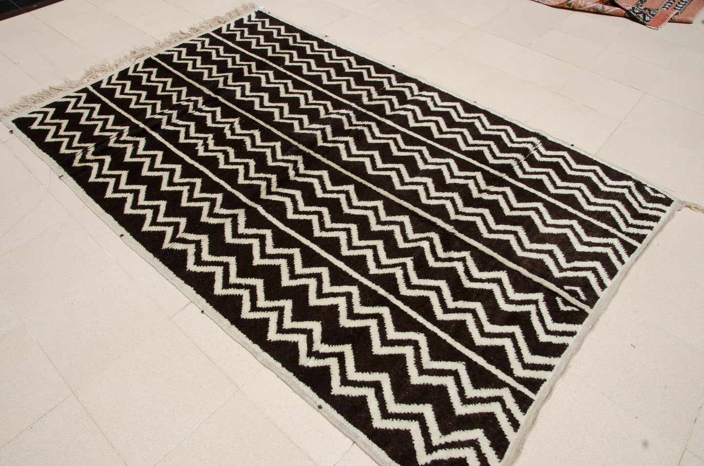 Black and White Moroccan Rug 5X8 - Handwoven Lambswool Soft Authentic Berber Rug - ABB21176