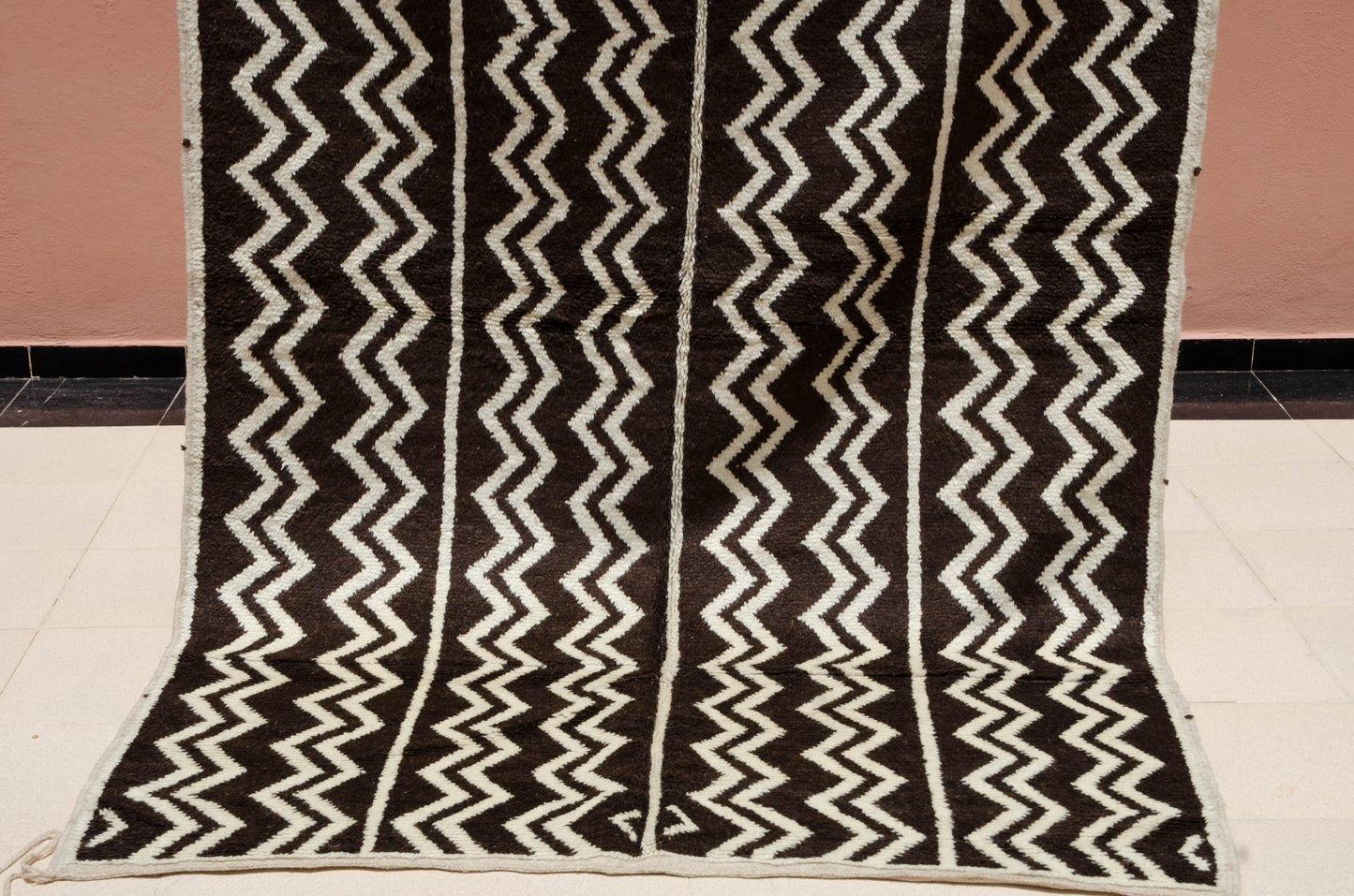 Black and White Moroccan Rug 5X8 - Handwoven Lambswool Soft Authentic Berber Rug - ABB21176