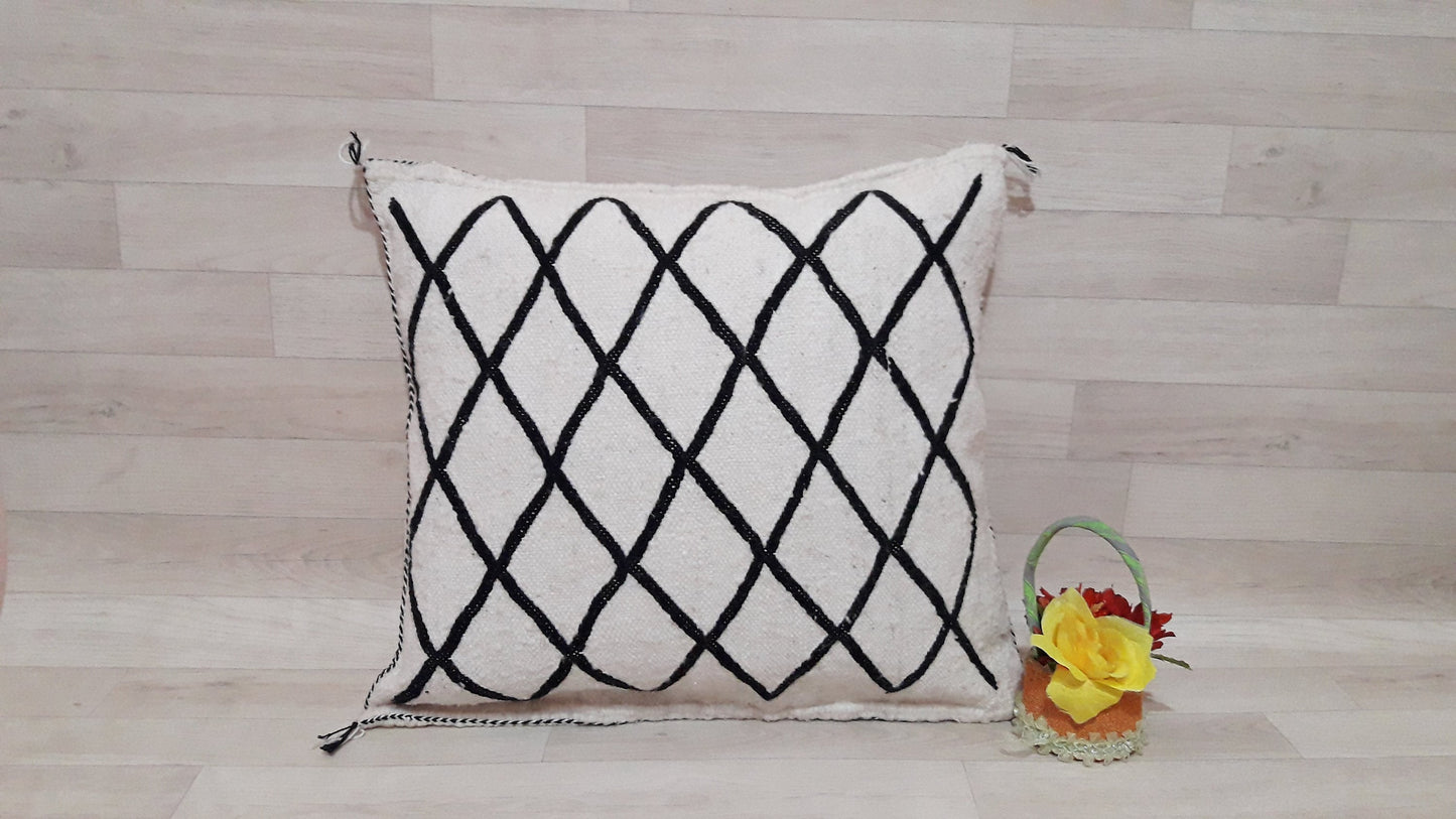 Beni Ourain Cushion Cover - White Wool Pillow Cover - Handmade Morocco Cushion-Moroccan Beni Ourain Pillow - Beni Ourain Berber Pillow