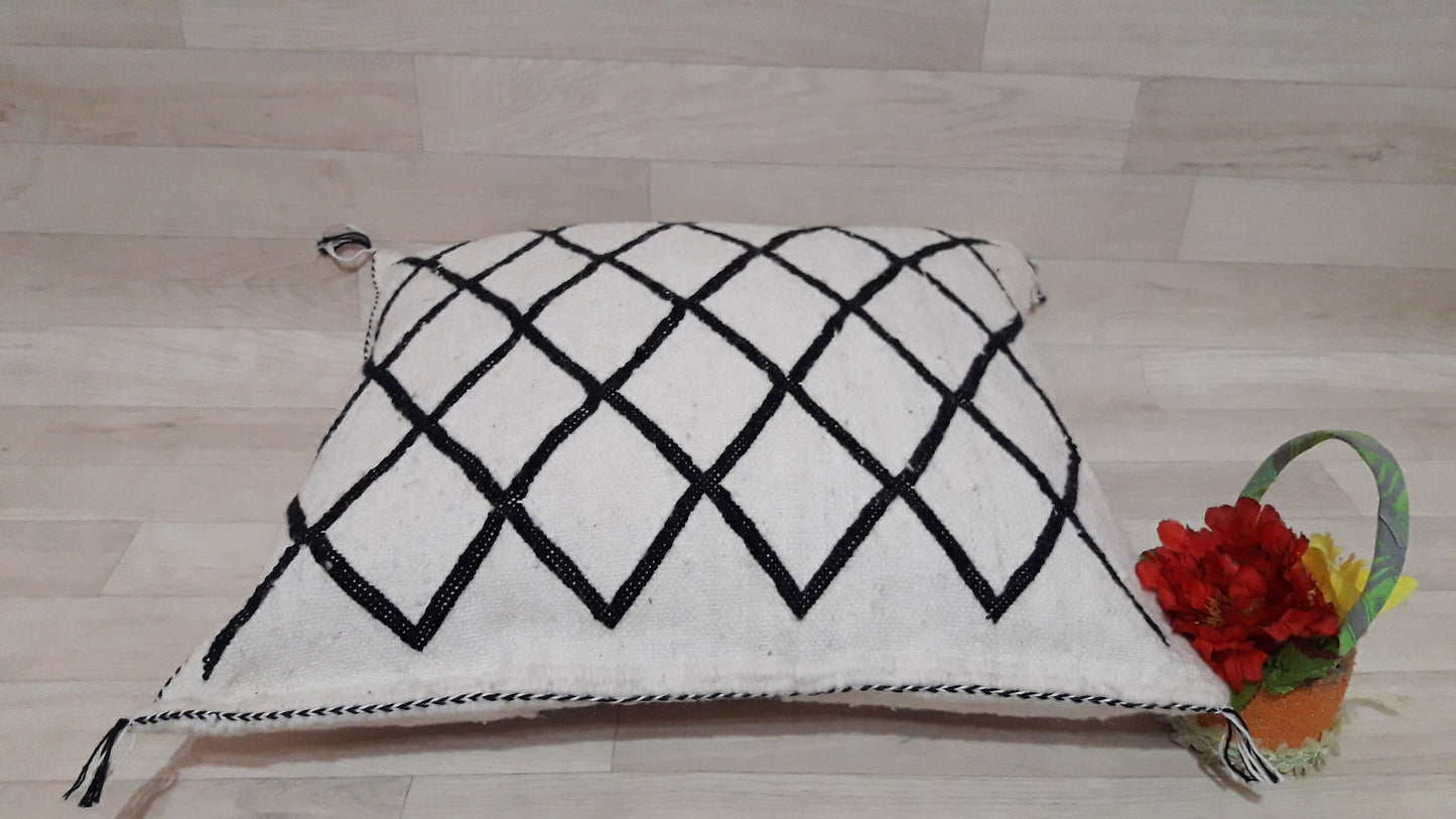 Beni Ourain Cushion Cover - White Wool Pillow Cover - Handmade Morocco Cushion-Moroccan Beni Ourain Pillow - Beni Ourain Berber Pillow