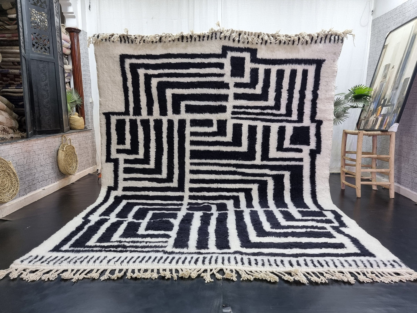 PRETTY MOROCCAN RUG, Handmade Beni Ourain Rug, Boho Black & White Rug, Custom Abstract Rug, Berber Handwoven Wool Rug, Cozy Chic Area Rug.