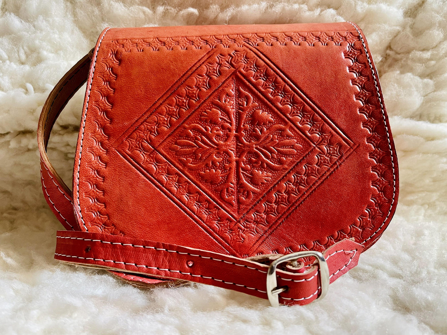 Moroccan Leather Bag, Genuine Leather Crossbody Bag, Moroccan Shoulder Bag, Women'S Leather Bag, Handmade Carved Leather Bag, Red Boho Bag