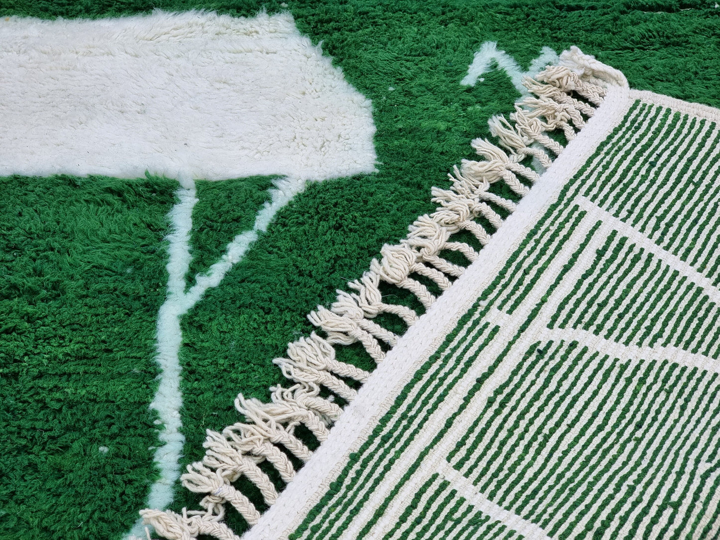 Exquisite MOROCCAN PINE RUG: Handmade Beni Ourain Wool Rug in Clover Green, Abstract Neutral Design, Elegant Berber Unique Greenish Carpet