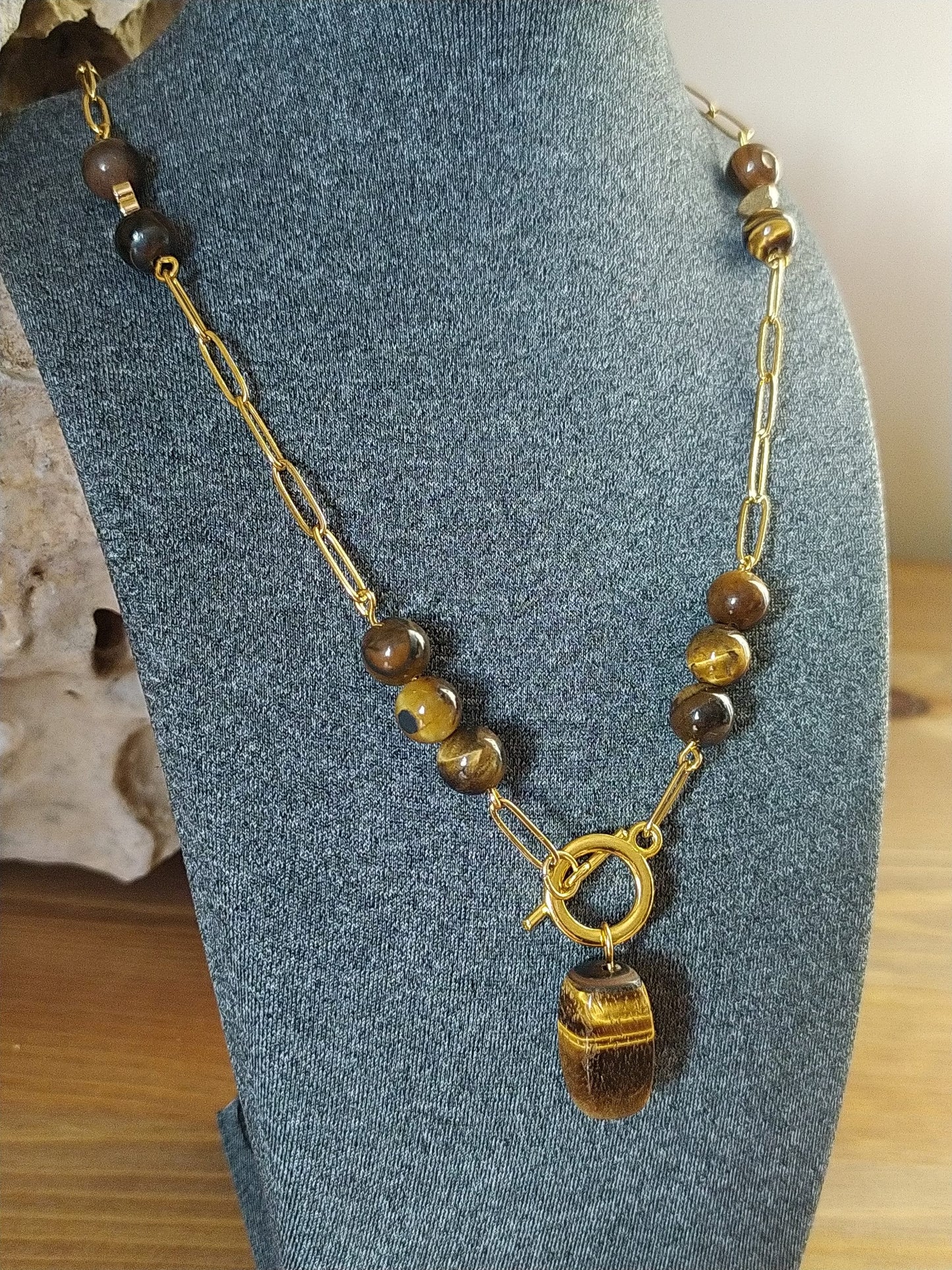 Tiger'S Eye in Beautiful Necklace, an Exclusive Product Handmade and Natural Stones to Embellish Your Neck.