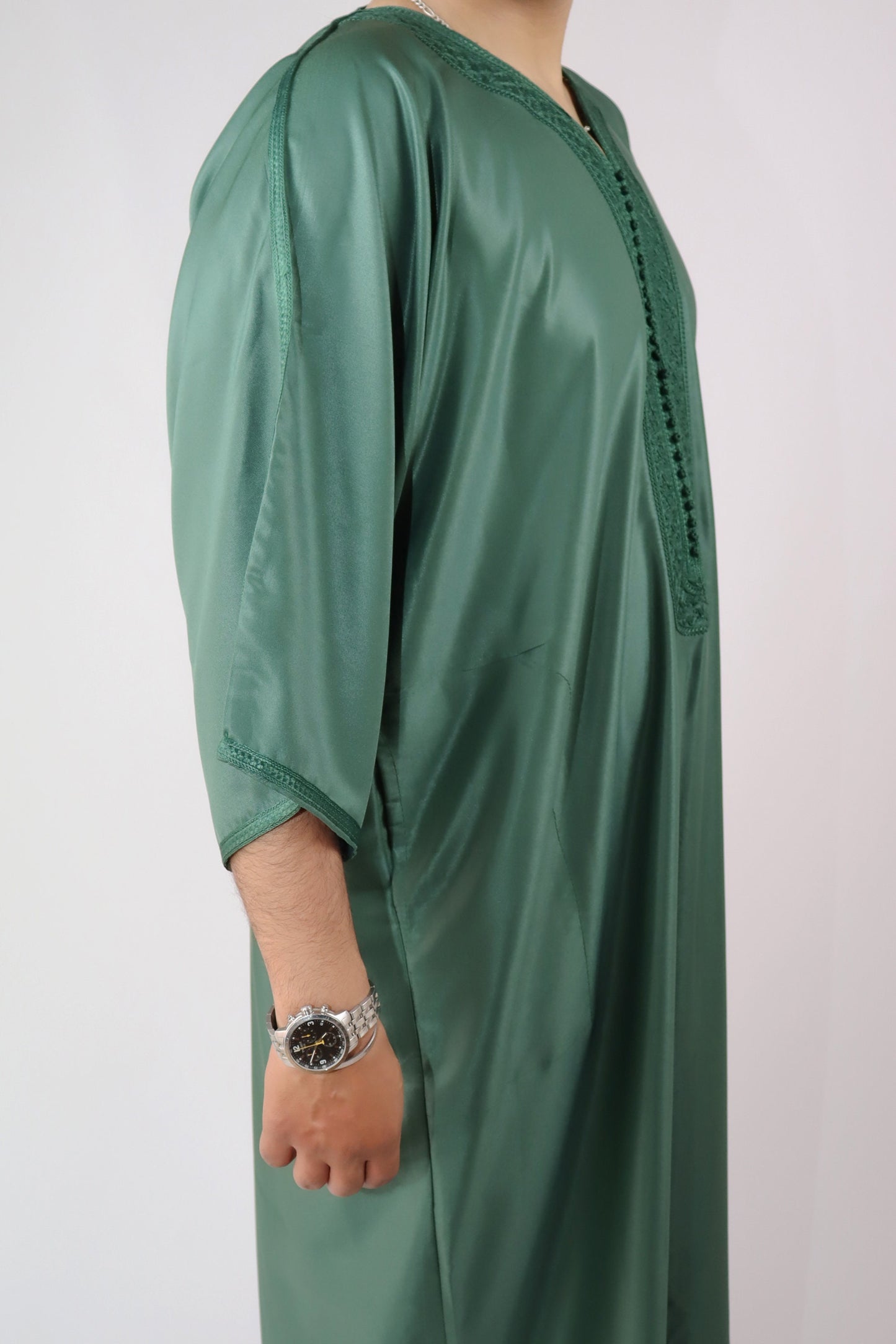Green Moroccan Style Thobe - Traditional Short Sleeve Design for Men