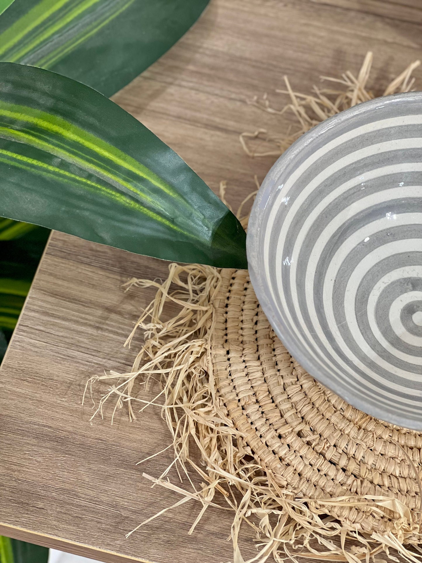 Handmade Ceramic Salad Bowl - (7.3In X 3.5In) - Pottery Bowl - Large Salad Bowl - Handpainted Bowl - Ceramic Fruit Bowl - Modern Tableware