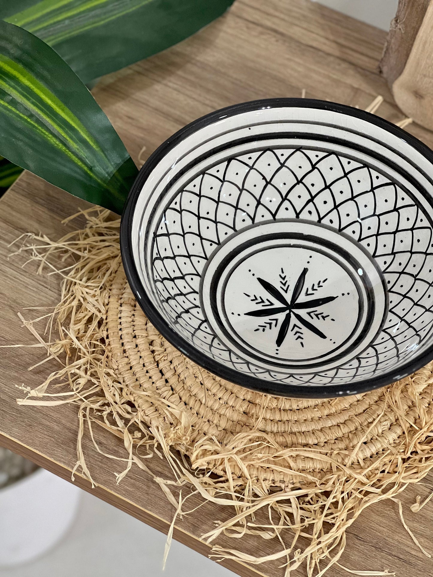 Handmade Ceramic Salad Bowl - (7.5In X 3.4In) - Pottery Bowl - Large Salad Bowl - Handpainted Moroccan Artisanal Bowl - Ceramic Fruit Bowl