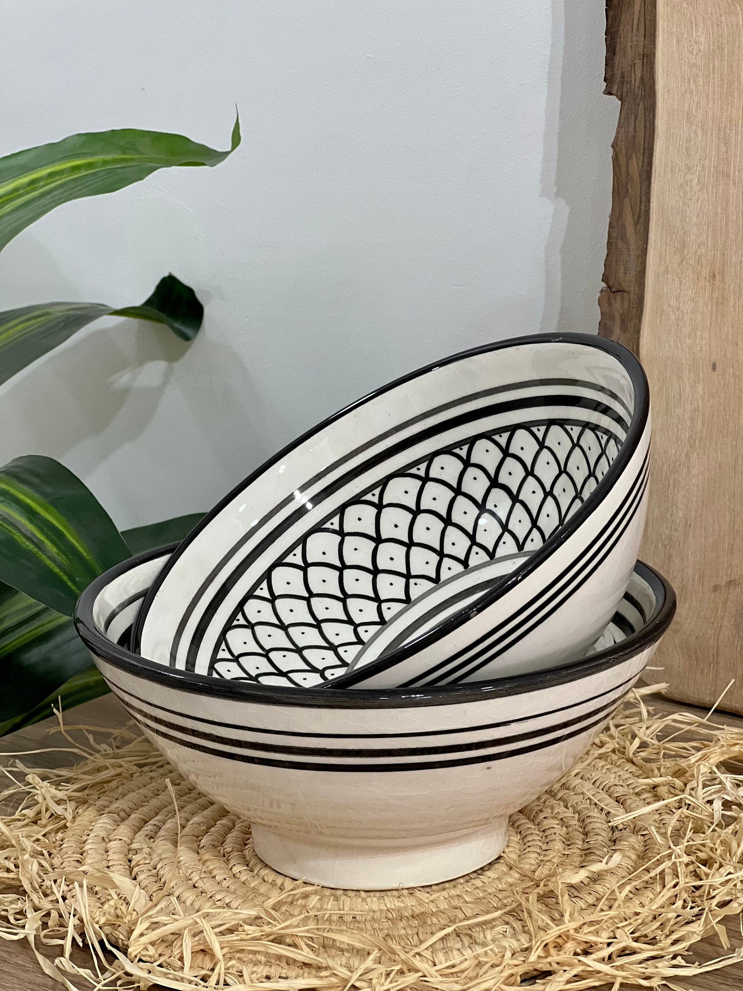Handmade Ceramic Salad Bowl - (7.5In X 3.4In) - Pottery Bowl - Large Salad Bowl - Handpainted Moroccan Artisanal Bowl - Ceramic Fruit Bowl