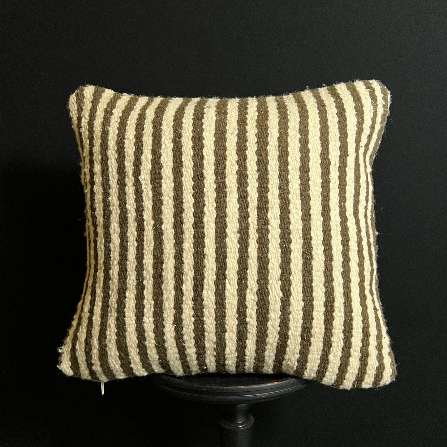 Handmade White Cushions - Cushions, Modern Berber Pillows, Berber Pillows, Ottoman , Wool Pillows, and Bohemian Decoration, Moroccan Pillow