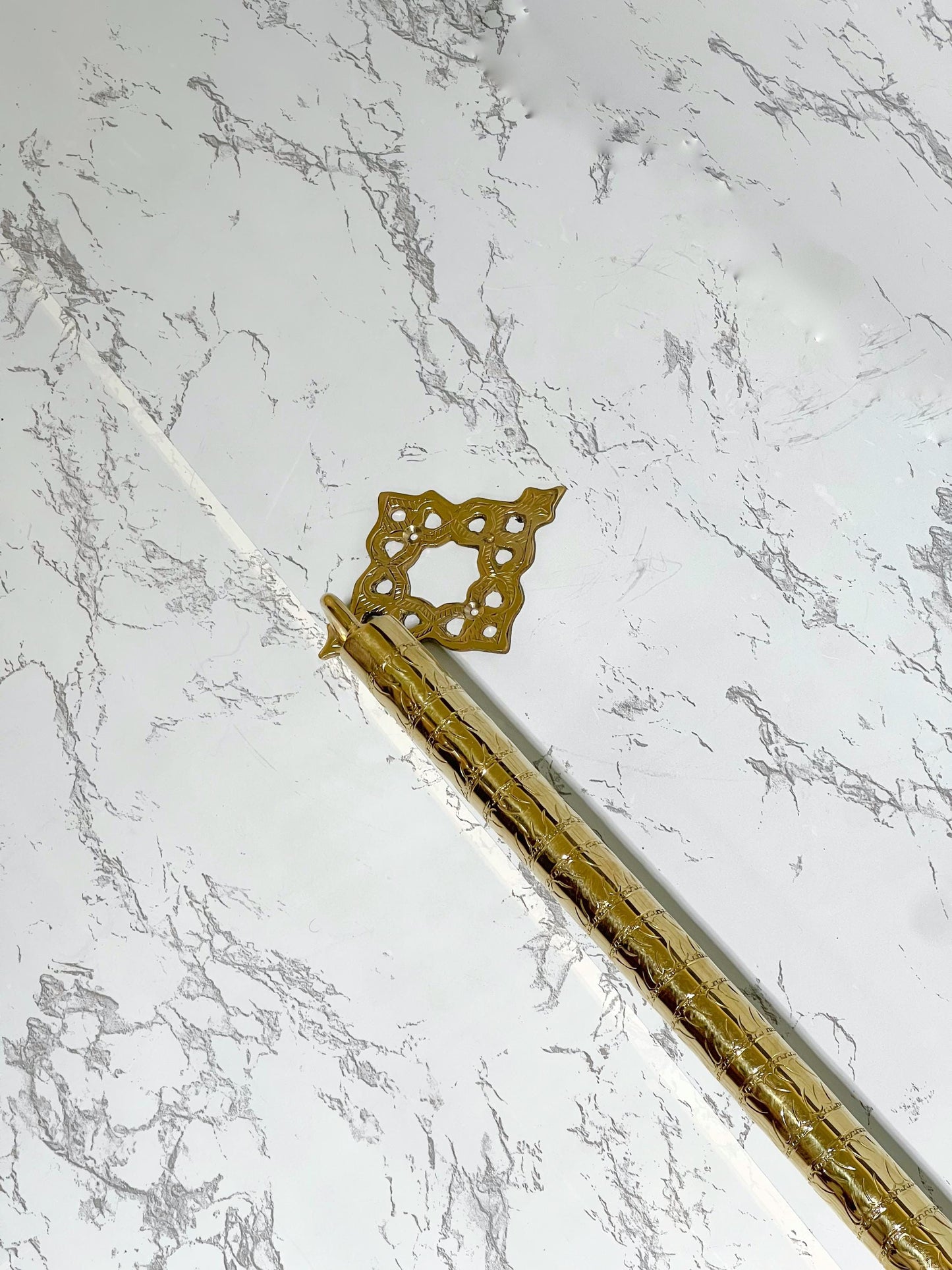 Brass Towel Bar, Handmade Hammered Brass Towel Rack, Brass Bathroom Towel Shelf, Rustic Wall-Mounted Towel Holder Unlacquered Brass Towel