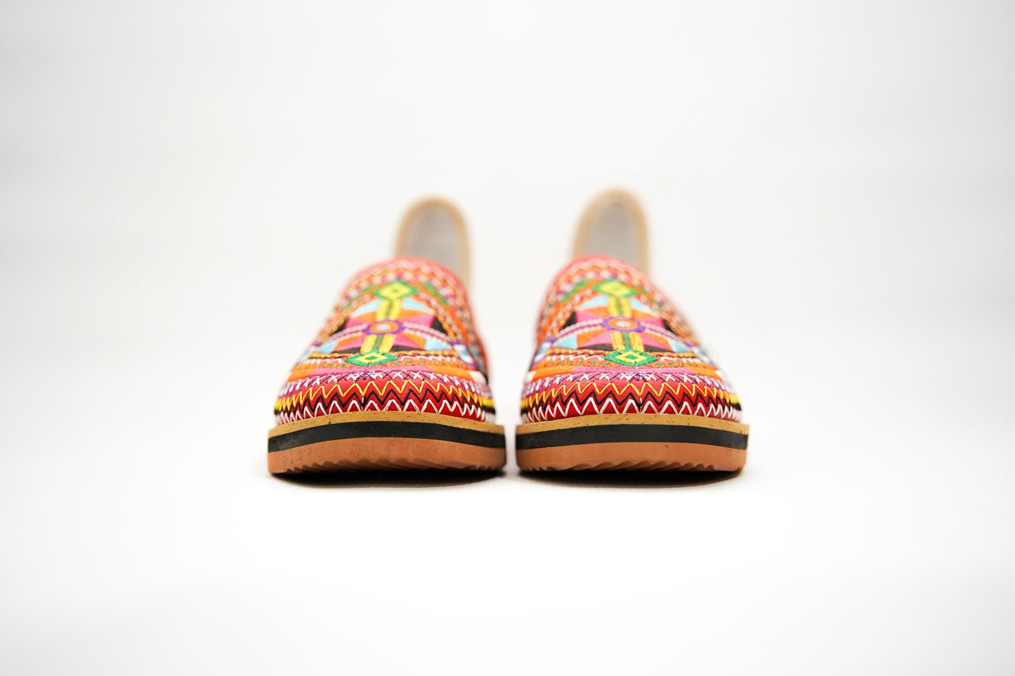 Handmade Moroccan Leather Babouche Slippers for Women, Embroidered Organic Sheepskin House Slippers, Moroccan Shoes, and Leather Babouche.