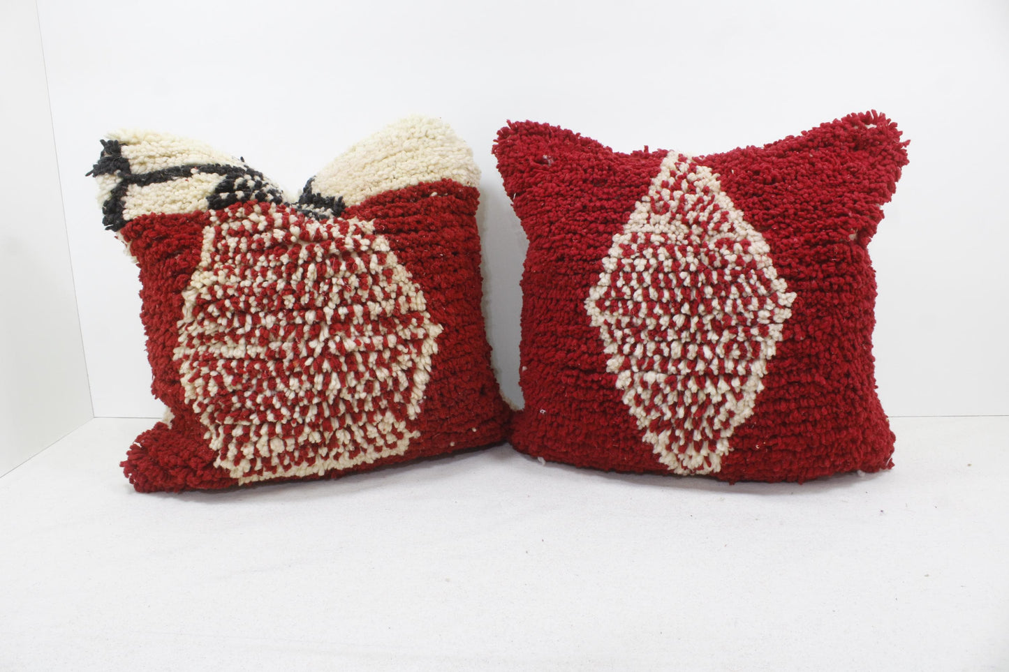 Set of 2 Vintage Moroccan Pillows 100% Wool , Absolutely Gorgeous Pillow Floor Pillow Moroccan Berber Home Design Handmade Kilim Berber