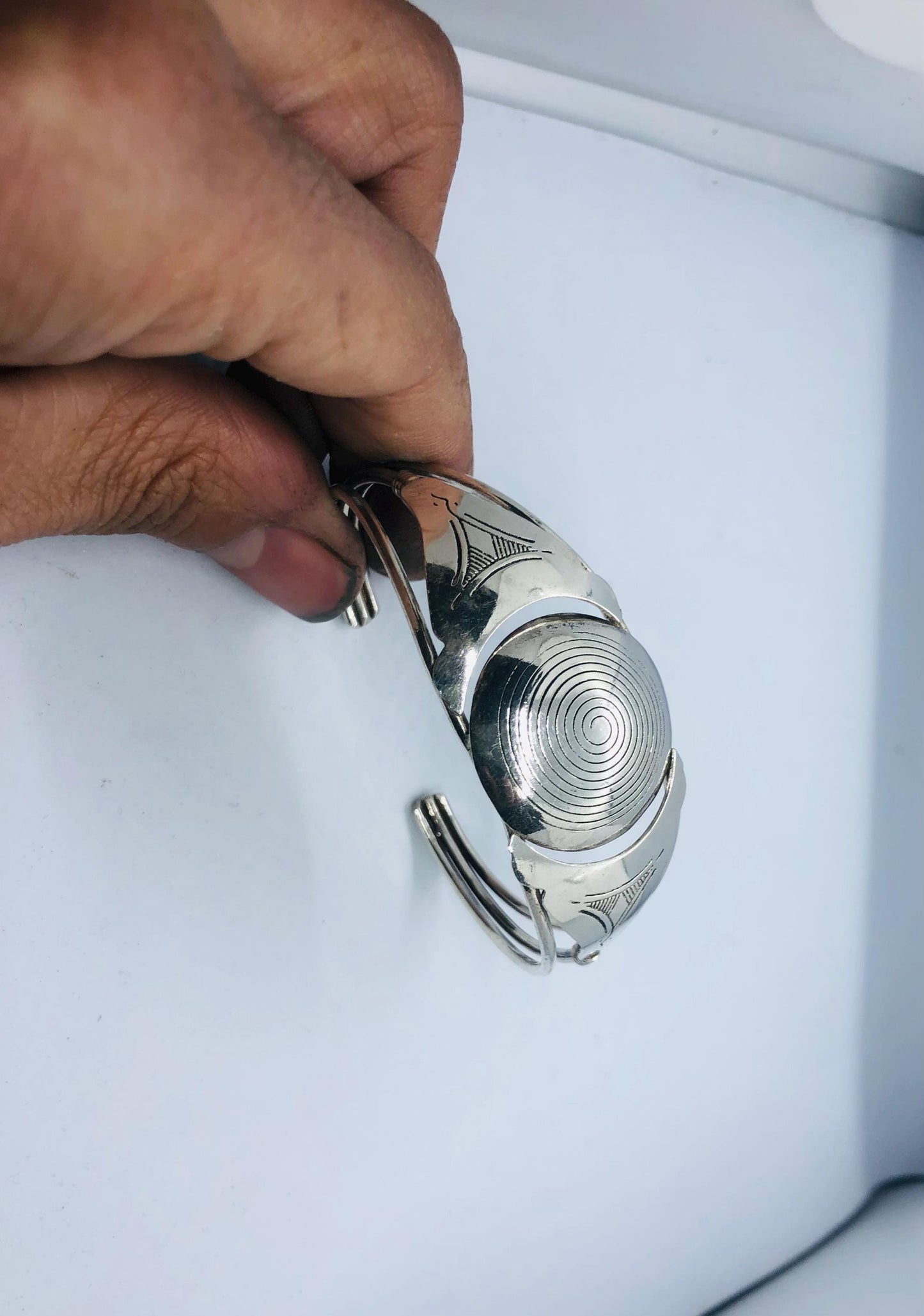 Handcrafted Engraved Silver Bracelet, Traditional Moroccan Design with Circular and Geometric Patterns, Perfect for an Elegant Touch