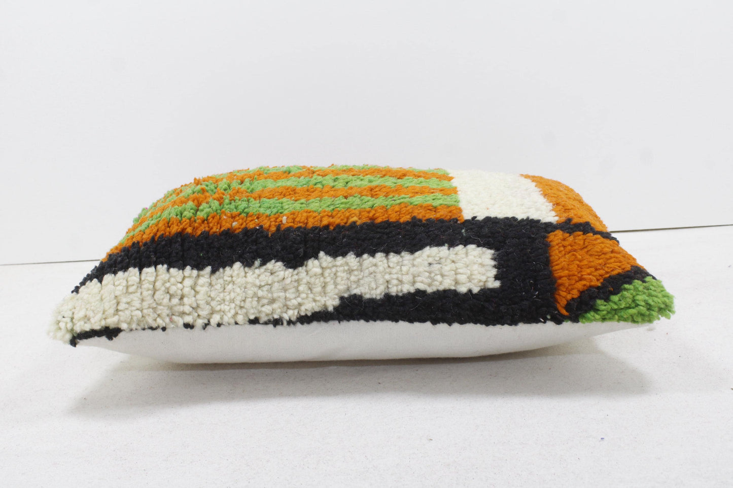 Vintage Moroccan Pillows 100% Wool ,Absolutely Gorgeous Pillow Floor Pillow Moroccan Berber Home Design Handmade Kilim Berber P213