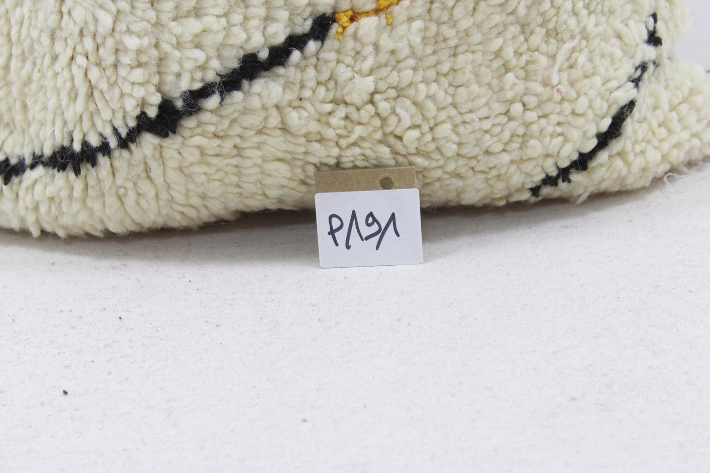 Vintage Moroccan Pillows 100% Wool ,Absolutely Gorgeous Pillow Floor Pillow Moroccan Berber Home Design Handmade Kilim Berber P191