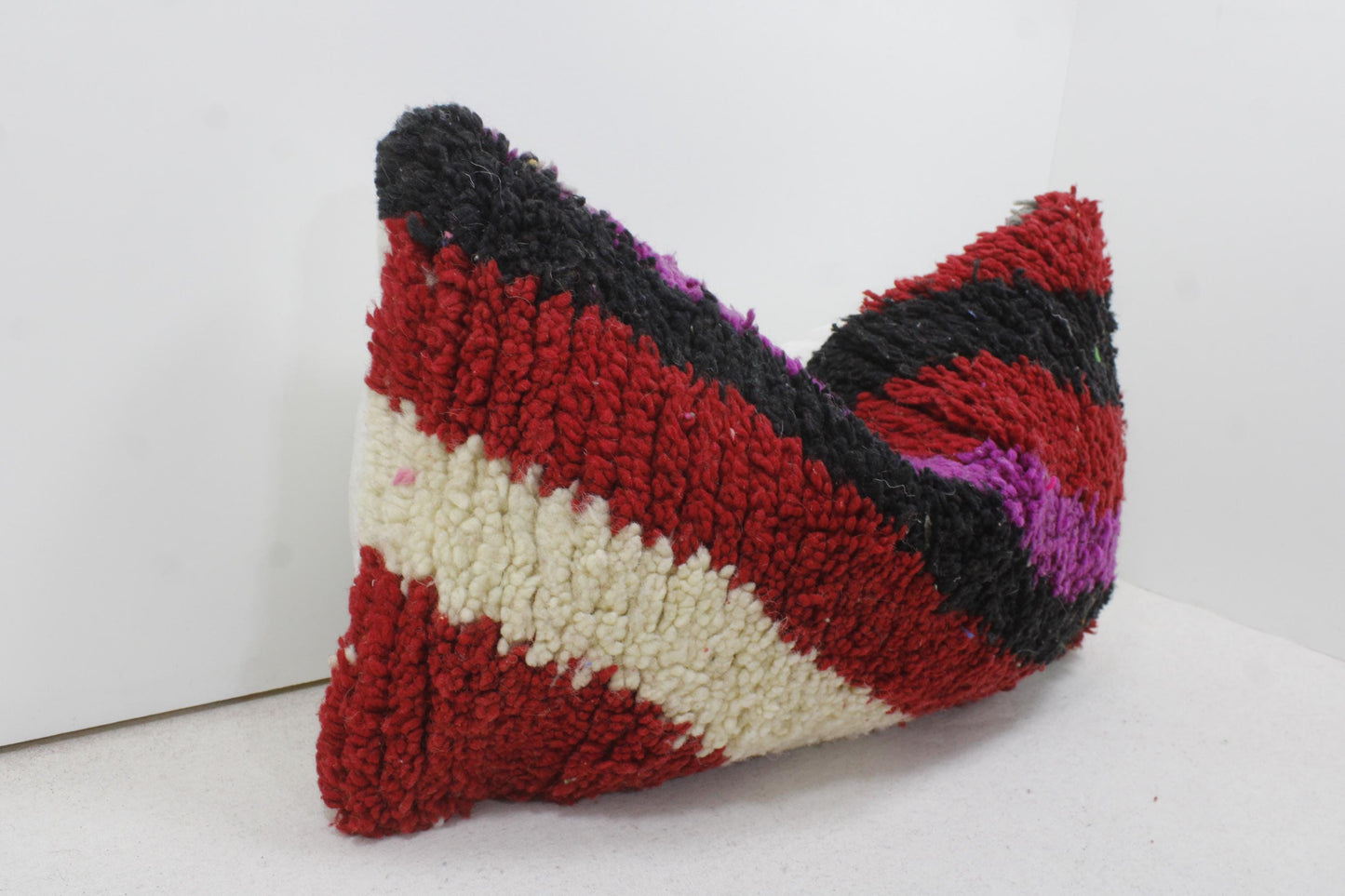 Vintage Moroccan Pillows 100% Wool ,Absolutely Gorgeous Pillow Floor Pillow Moroccan Berber Home Design Handmade Kilim Berber P165