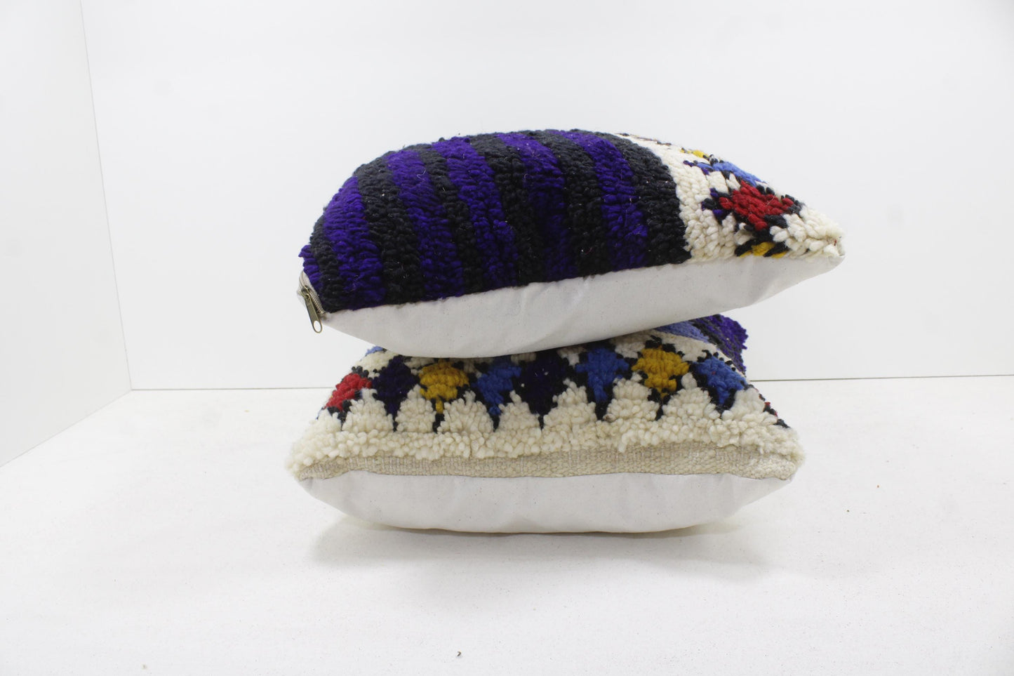 Set of 2 Vintage Moroccan Pillows 100% Wool , Absolutely Gorgeous Pillow Floor Pillow Moroccan Berber Home Design Handmade Kilim Berber