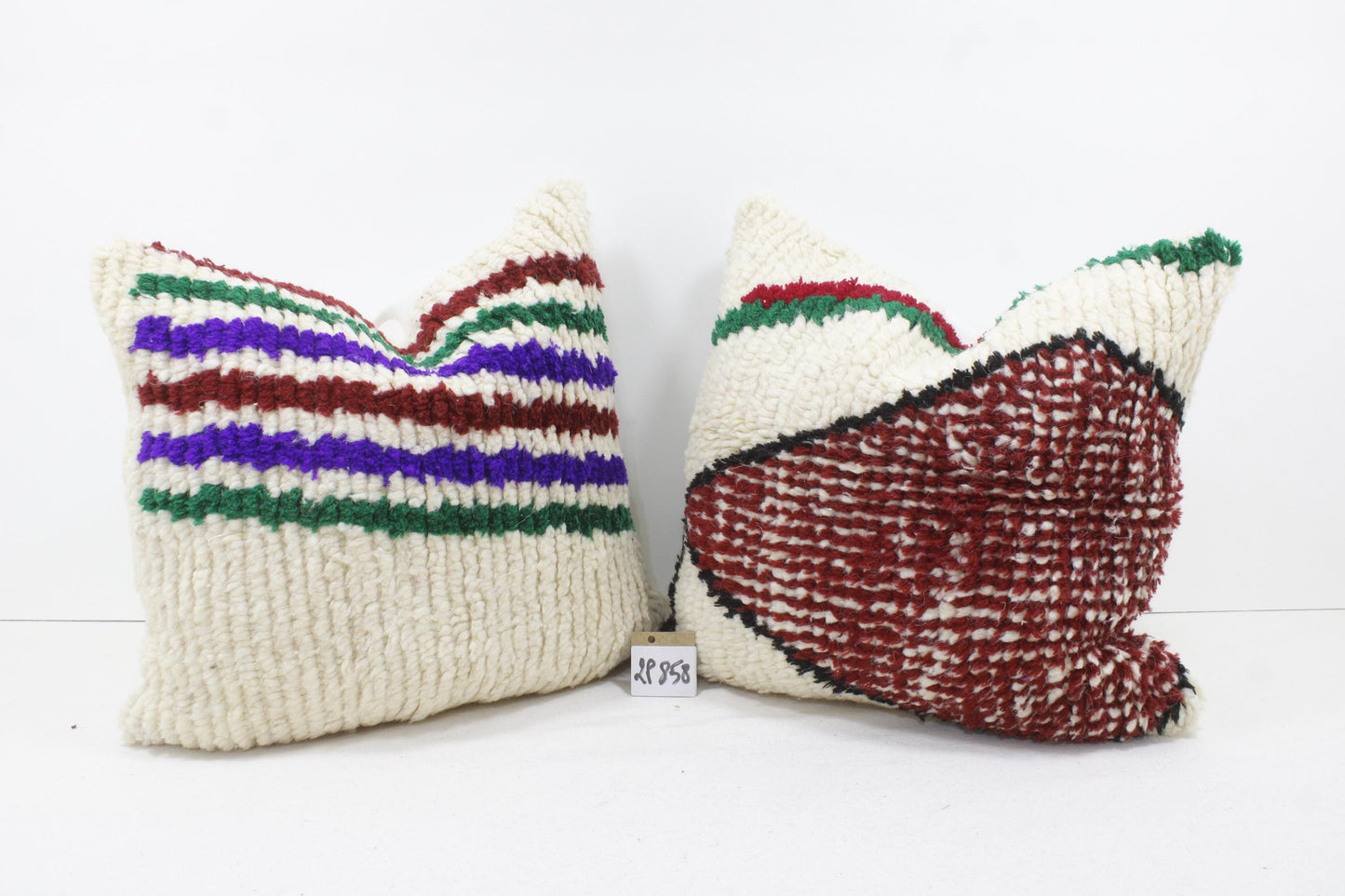 Set of 2 Vintage Moroccan Pillows 100% Wool , Absolutely Gorgeous Pillow Floor Pillow Moroccan Berber Home Design Handmade Kilim Berber