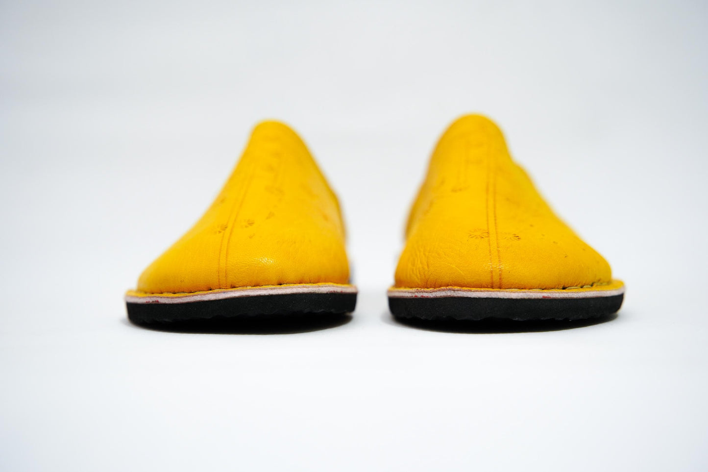 Handmade Moroccan Babouche Leather Slippers for Men, Organic Sheepskin Slip-Ons – Authentic, Stylish, and Comfortable House Shoes.