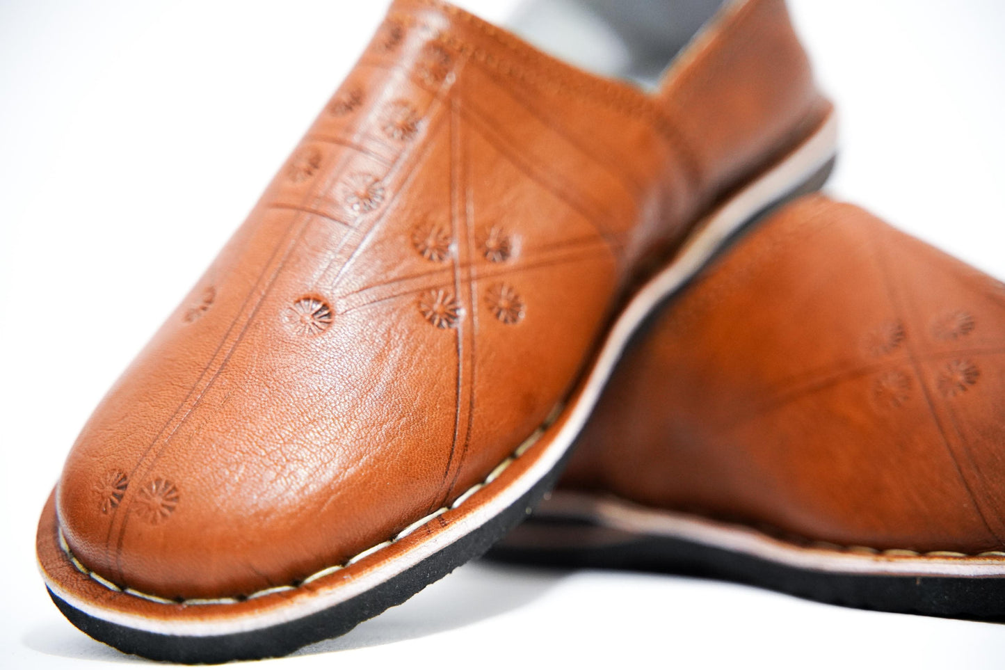 Handmade Moroccan Babouche Leather Slippers for Men, Uthentic Sheepskin Slip-Ons, Comfortable and Durable