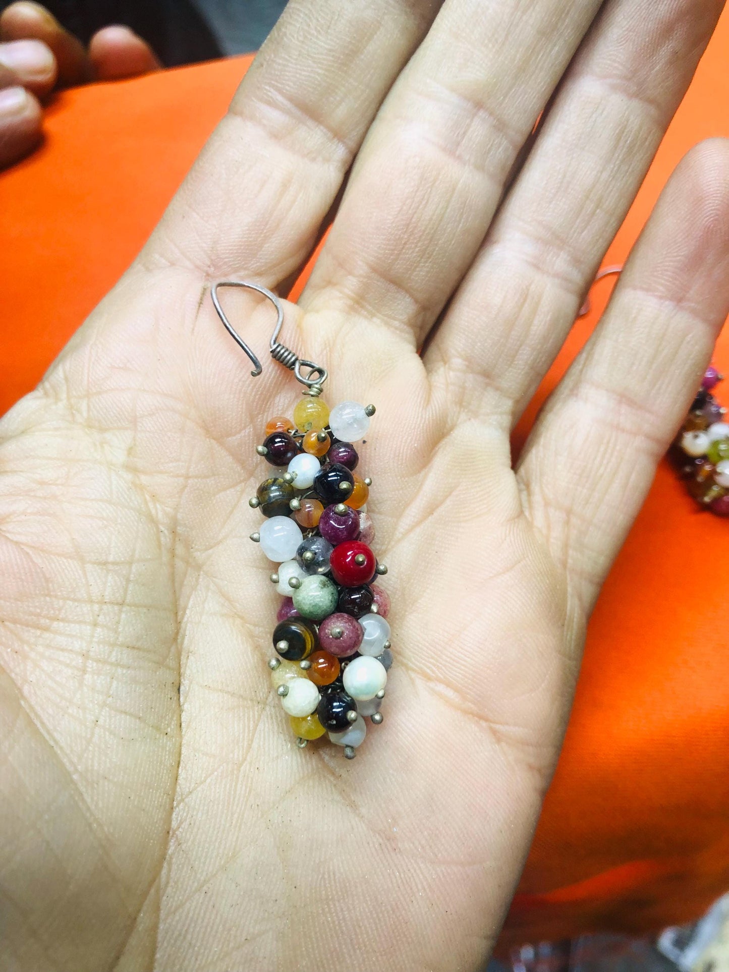 Artisanal Earrings in Multicolored Semi-Precious Stones