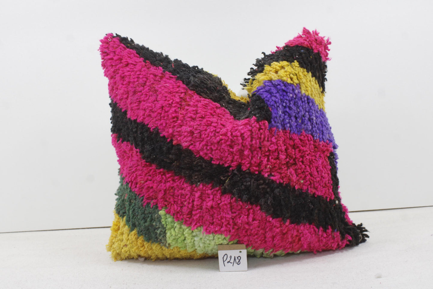 Vintage Moroccan Pillows 100% Wool ,Absolutely Gorgeous Pillow Floor Pillow Moroccan Berber Home Design Handmade Kilim Berber P218