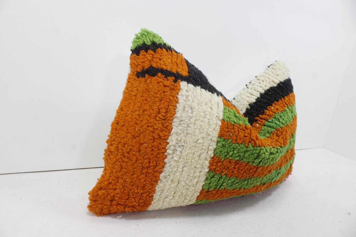 Vintage Moroccan Pillows 100% Wool ,Absolutely Gorgeous Pillow Floor Pillow Moroccan Berber Home Design Handmade Kilim Berber P213
