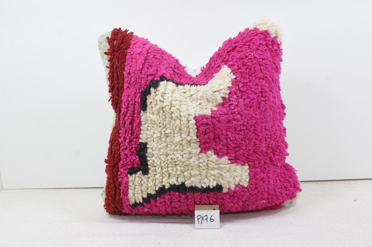 Vintage Moroccan Pillows 100% Wool ,Absolutely Gorgeous Pillow Floor Pillow Moroccan Berber Home Design Handmade Kilim Berber P176